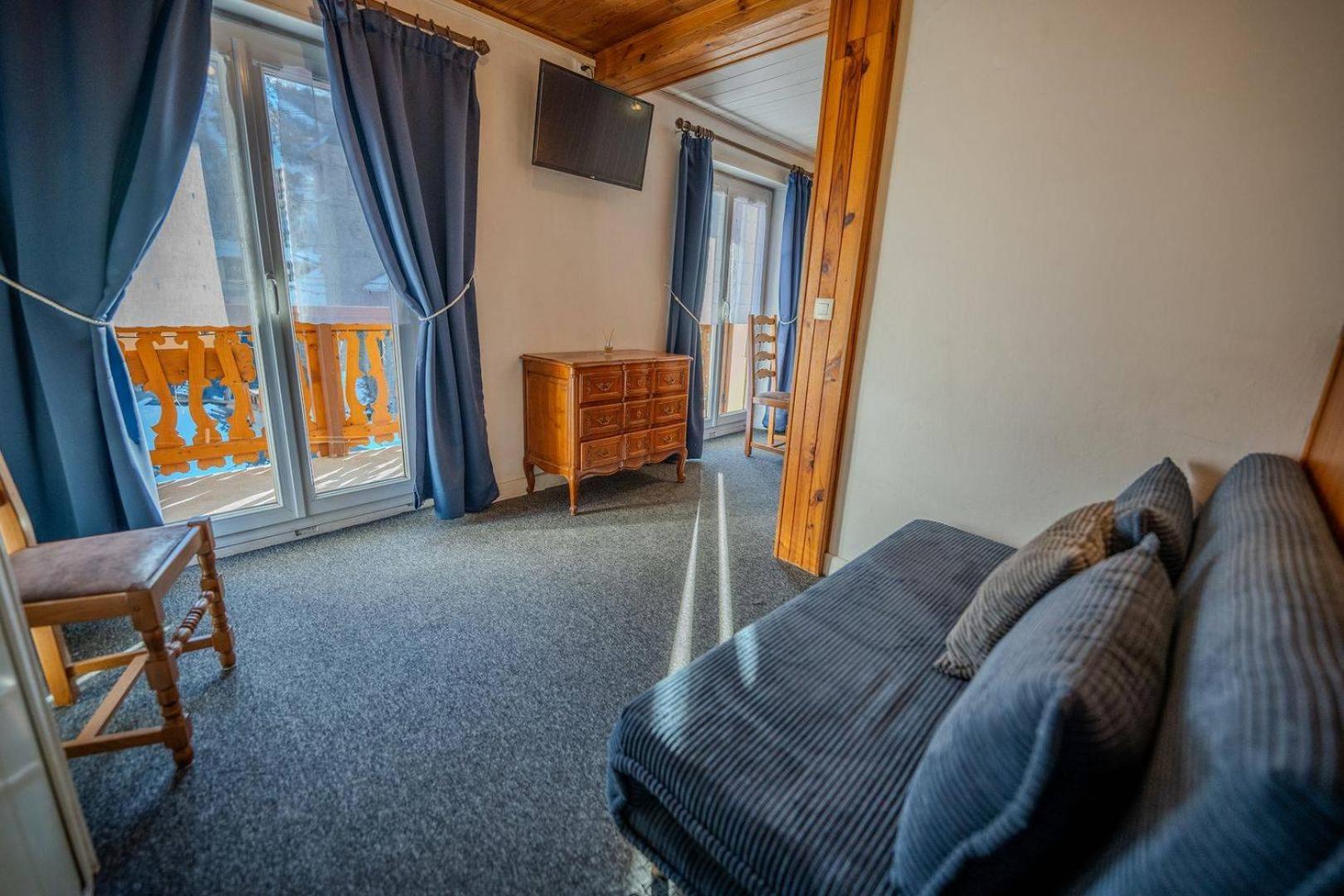 ואלואר Hotel Du Centre מראה חיצוני תמונה